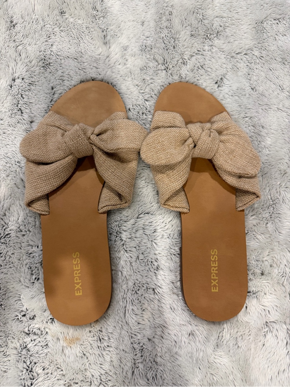 Express Women’s Tan Knotted Slide Sandals